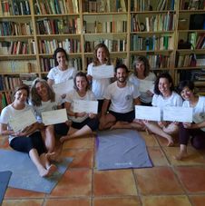 1a Promoción de instructores de Yoga 2019